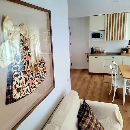Ausenda's House Апартаменты Назаре